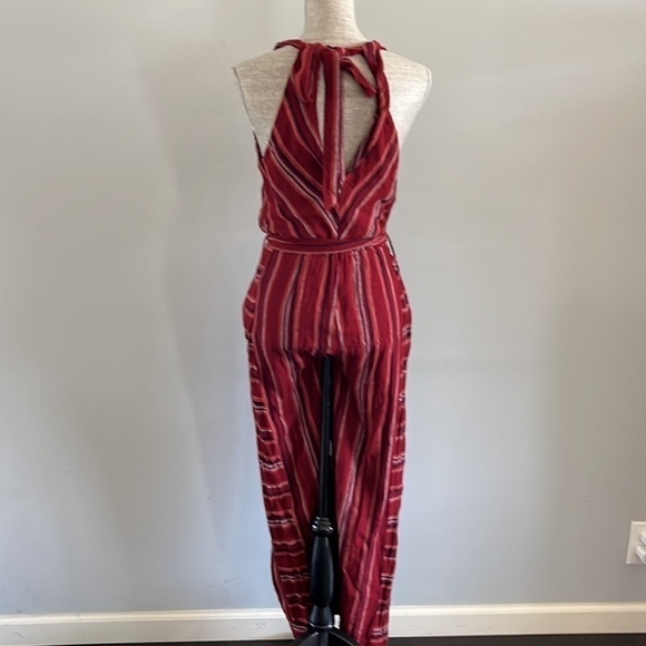 Indigo Rein size Med jumpsuit halter top w\ criss cross in front and waist belt. - Picture 7 of 11